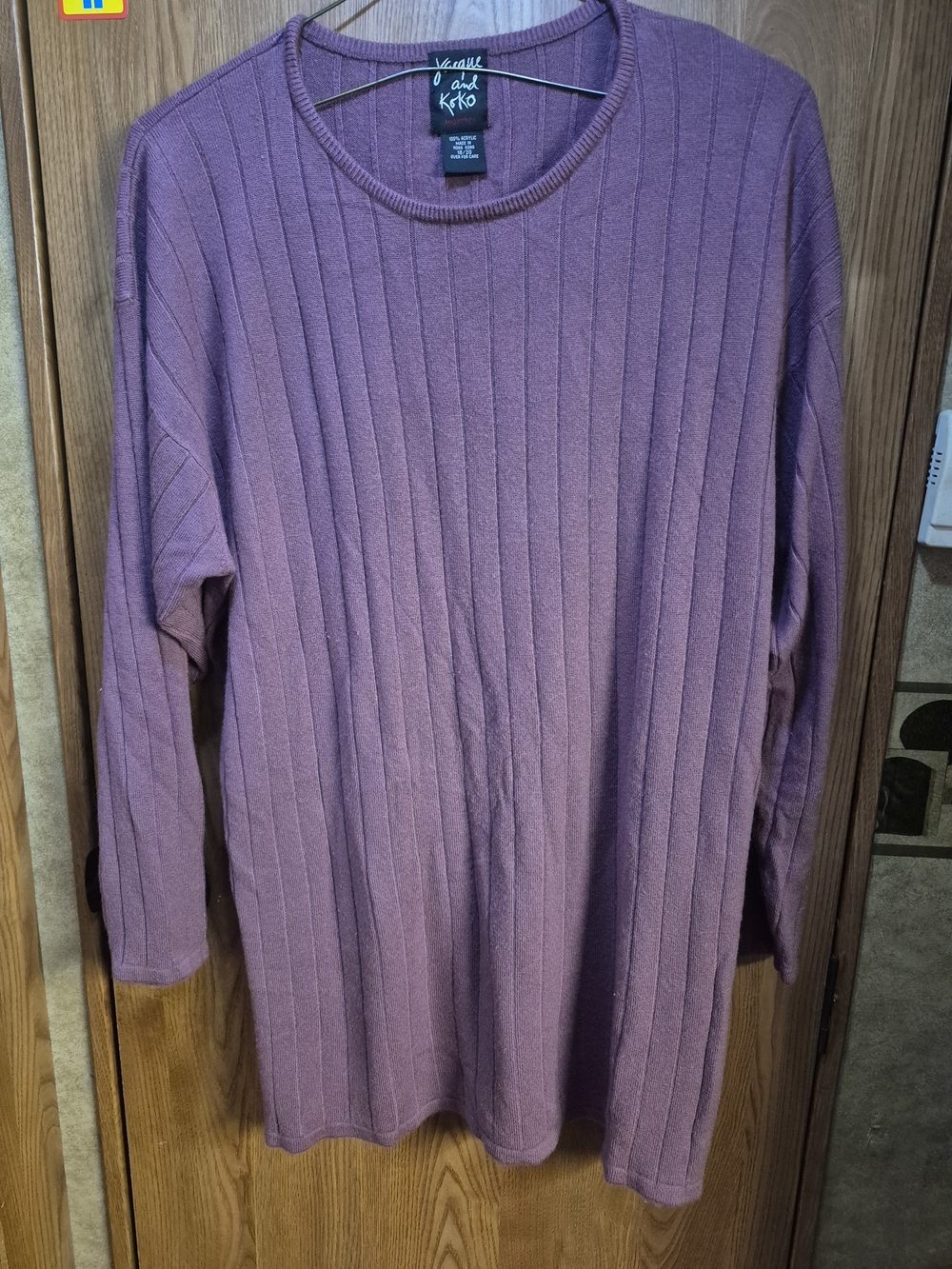 Jacque & Koko Ribbed Crewneck Sweater - Dusty Mauve.   Box 43
